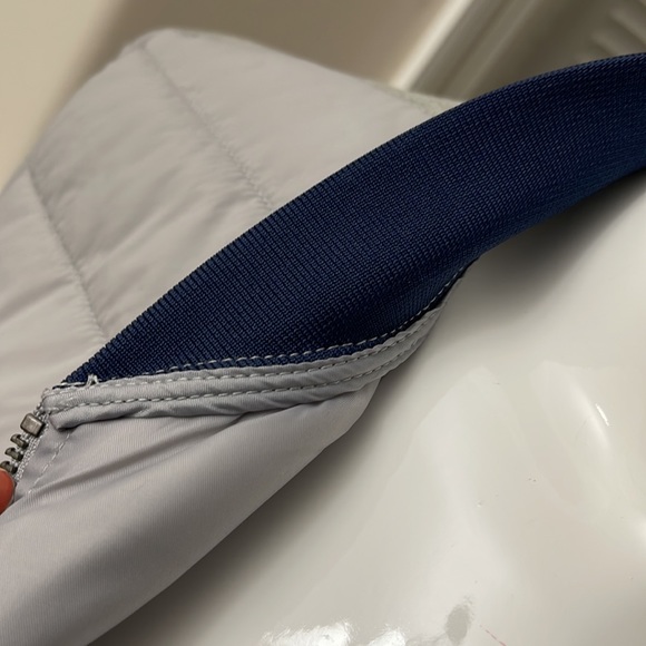 Murano Gray Front Zip Quilted Front Flannel Back Vest w/Navy Trim on Collar - Picture 12 of 13